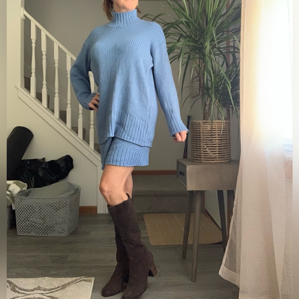 Nwt trez sweater set